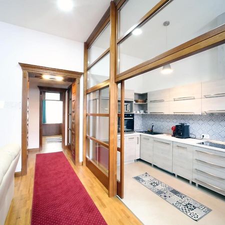 Virag Apartman Luxury Odorheiu Secuiesc Buitenkant foto